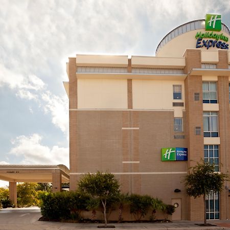 Holiday Inn Express Hotel & Suites San Antonio - Rivercenter Area By Ihg Eksteriør billede