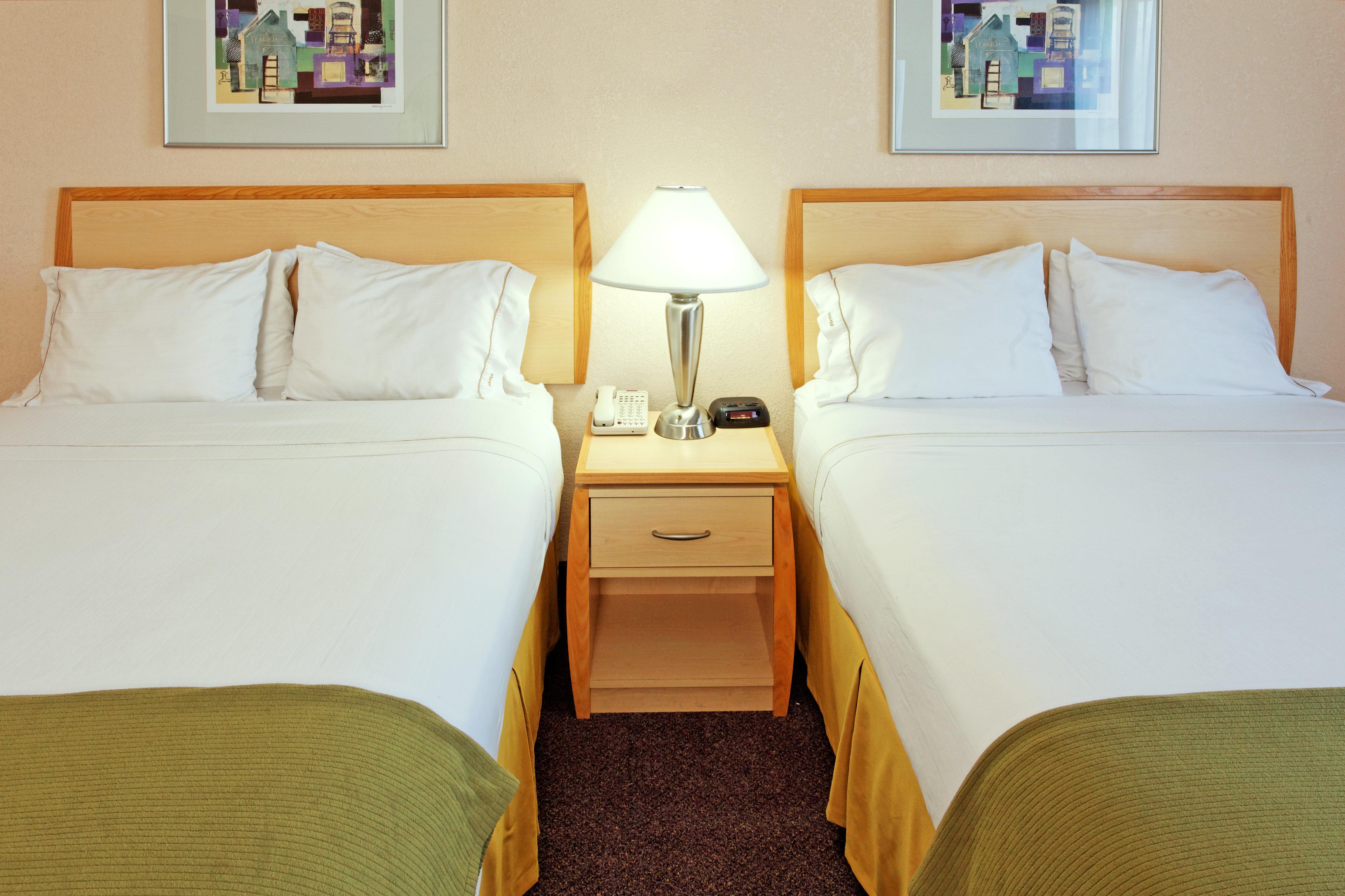 Holiday Inn Express Hotel & Suites San Antonio - Rivercenter Area By Ihg Eksteriør billede